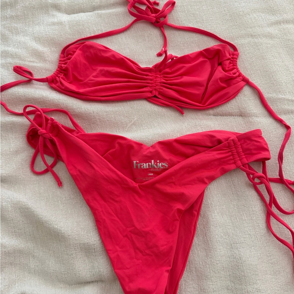 NEW Frankies Pink Coral Bikini Set
